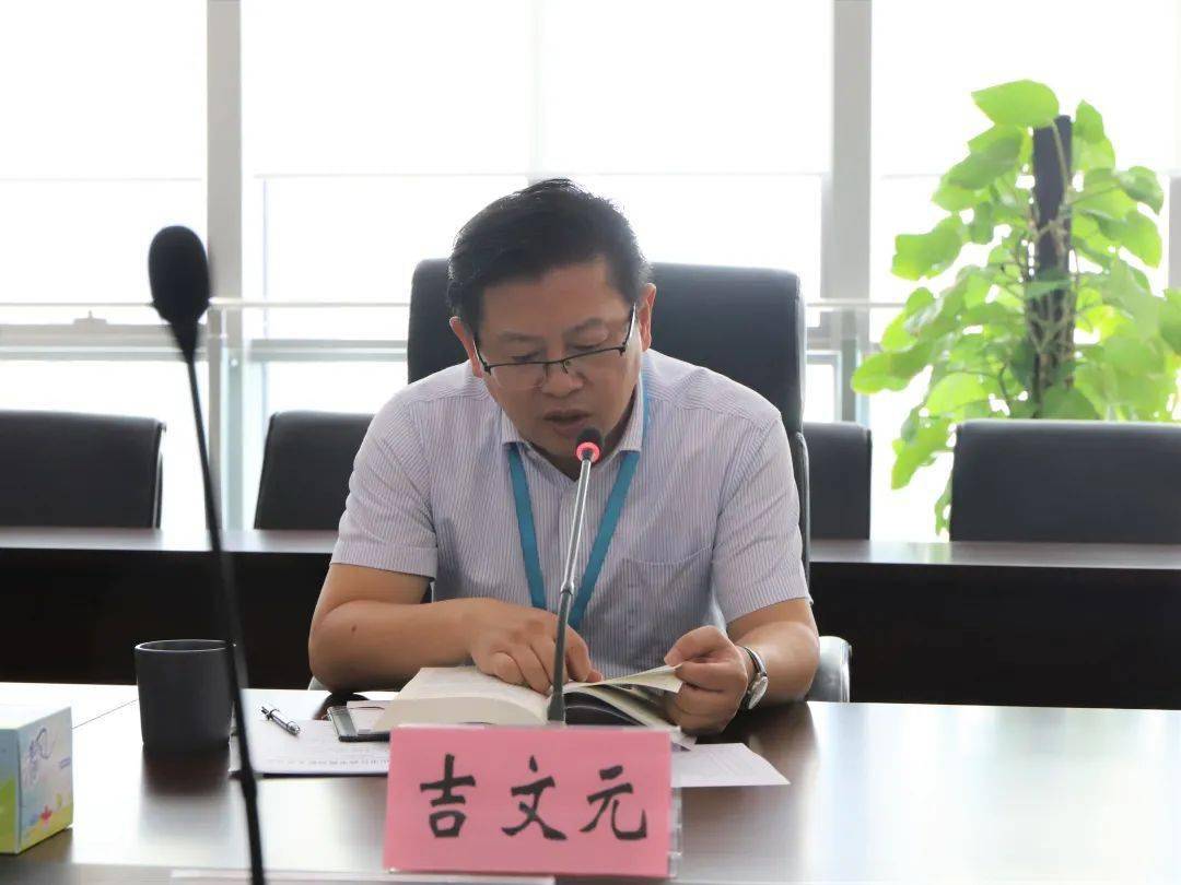 致敬最可爱的人