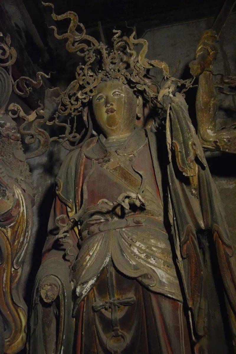 寻古迹的莲莲明代彩塑诸神高平铁佛寺静静看