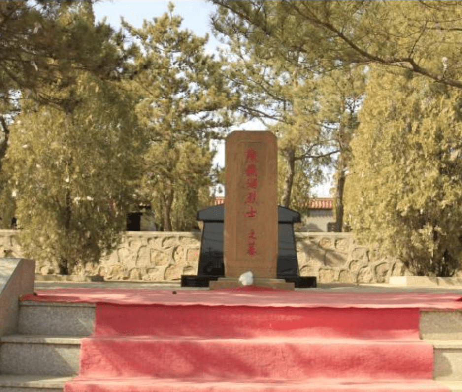 追寻最绚丽的红追思烈士革命事迹研学考古遗址朝阳爱国主义教育基地
