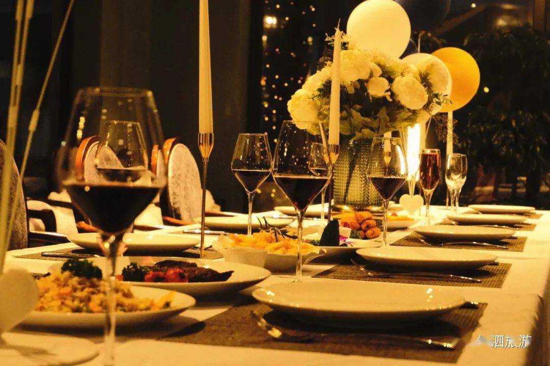 沙滩上骑马西餐厅里烛光晚餐这个宝藏去处是你夏日最爱