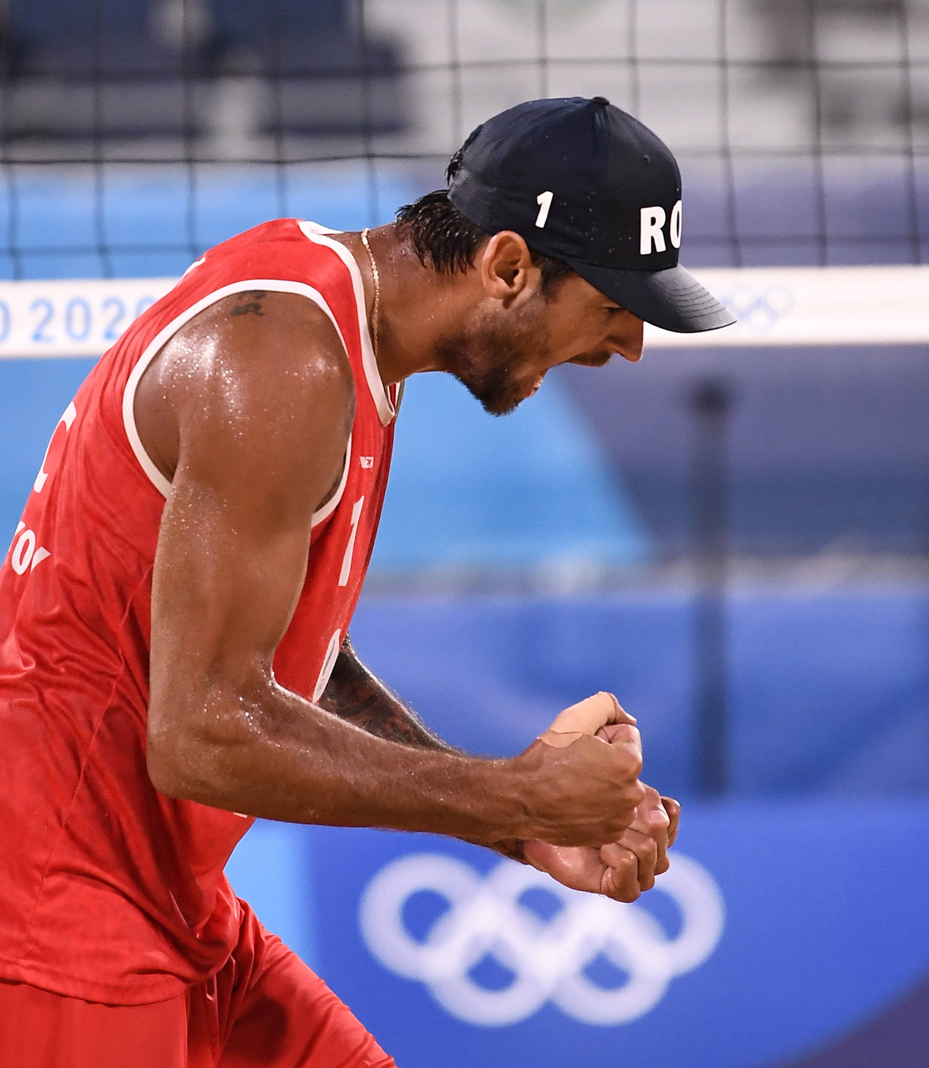 沙滩排球——俄罗斯运动员晋级男子半决赛