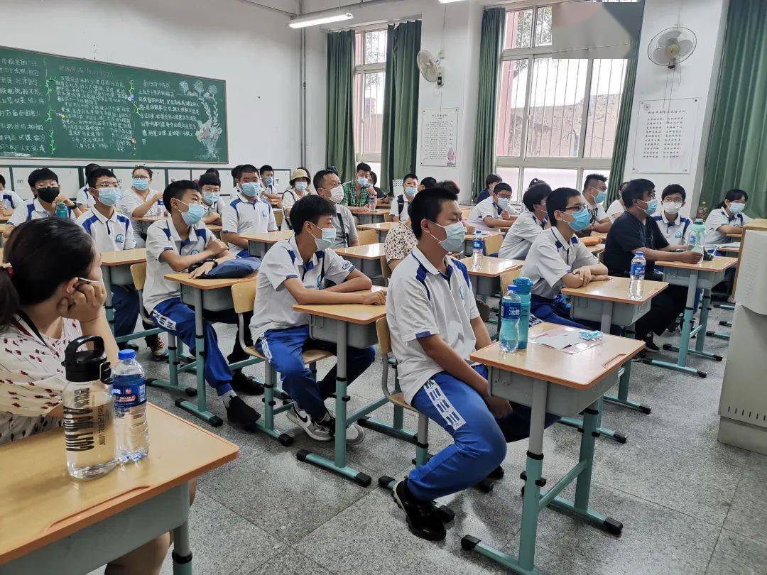 学生新冠康复后回学校政策