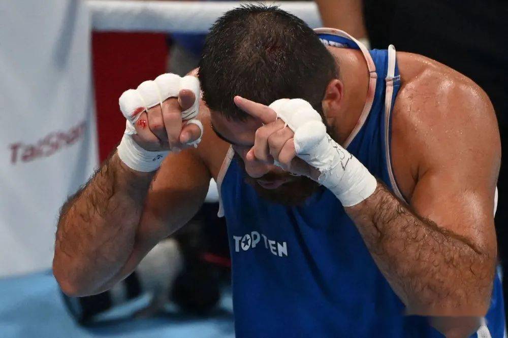 图集东京奥运会巡礼运动员们胜利失败和支持的手势