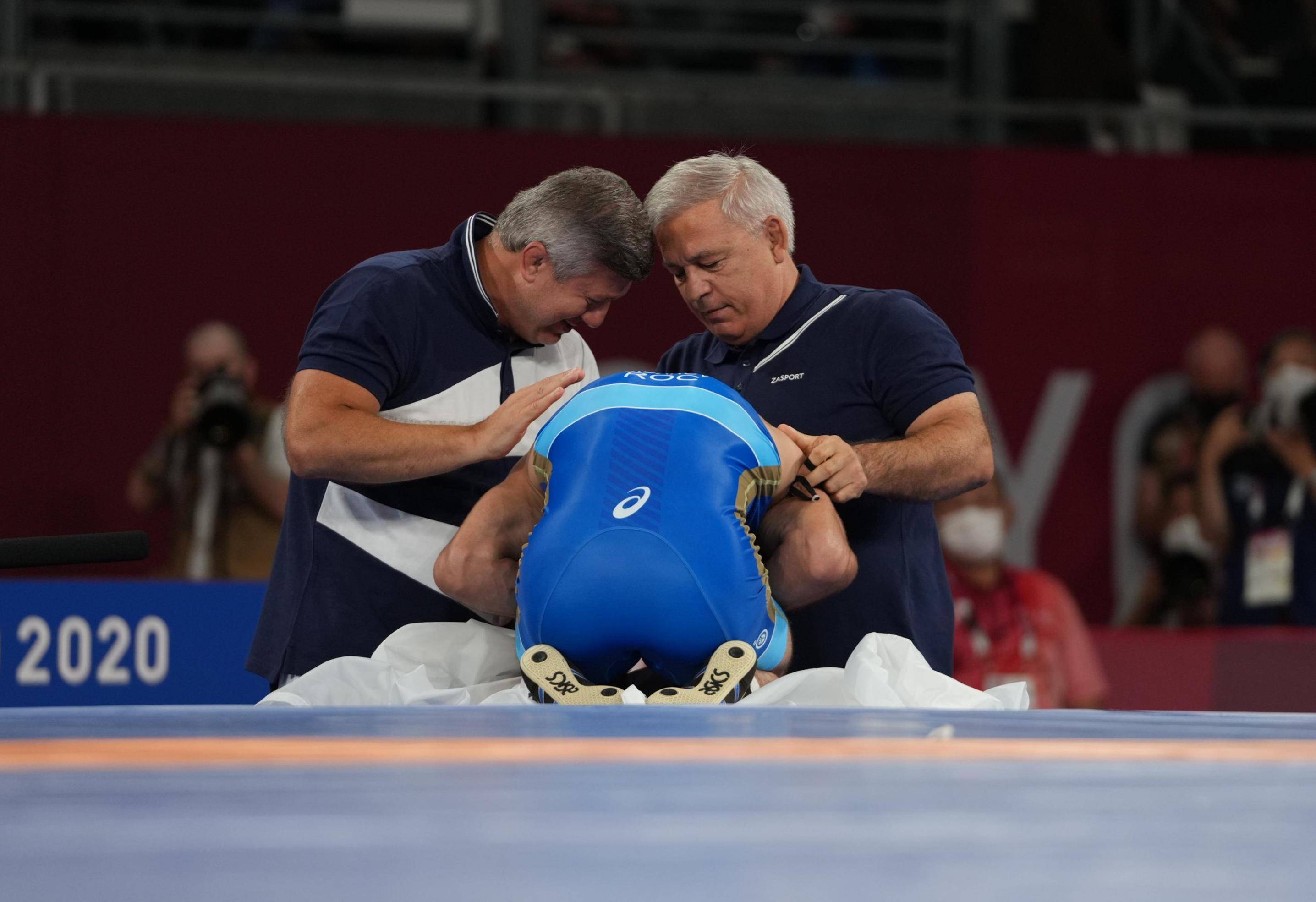 摔跤男子自由式74公斤级赛况