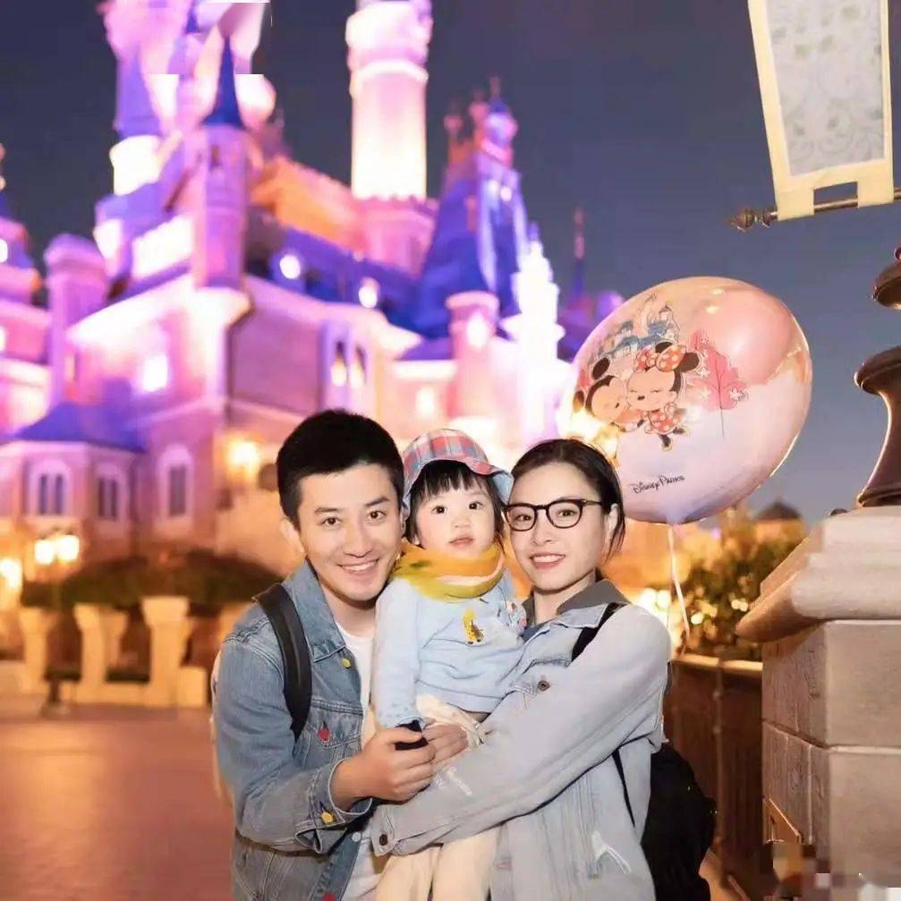 官宣|跳水皇后吴敏霞官宣二胎！四肢纤细状态好，CEO老公现身示爱！