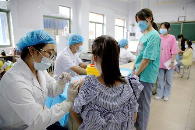 刘晓伟|河南：全面启动12-17岁人群新冠疫苗接种