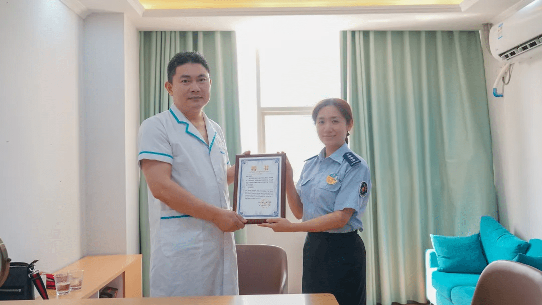 杨亚东博士入驻重庆骑士医院系统抗衰重磅推荐