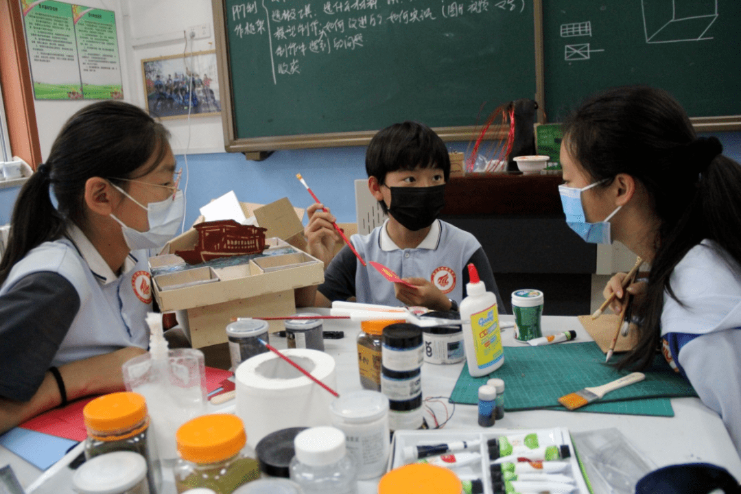 北京市佟麟阁学校践行生本理念培养实践能力促进全面发展艺术组以生为