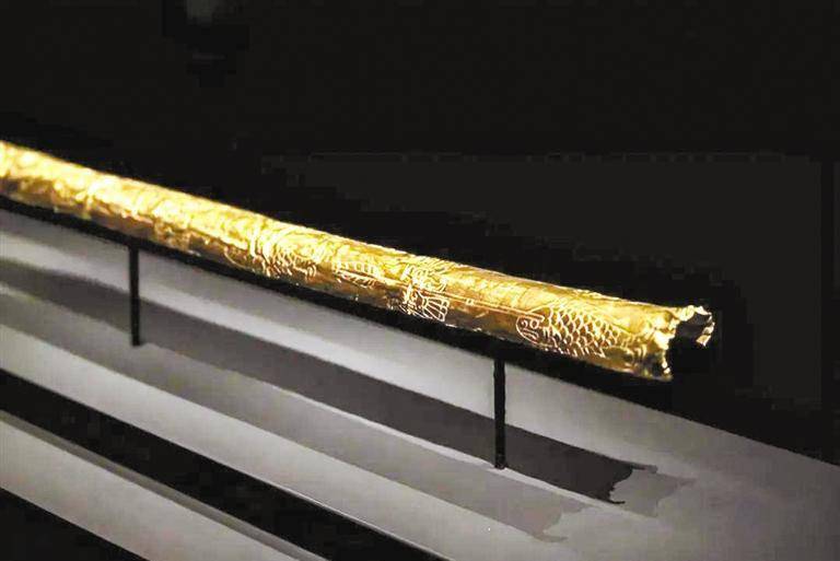 打开眼界丨古代这些权杖深埋黄沙中难入君王手