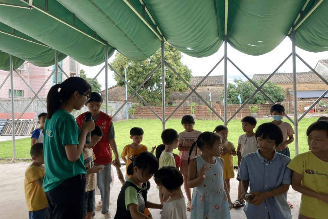 蔡琤茹团队成员樊秋丽指导老师广东省惠州市惠城区横沥镇墨园村实践