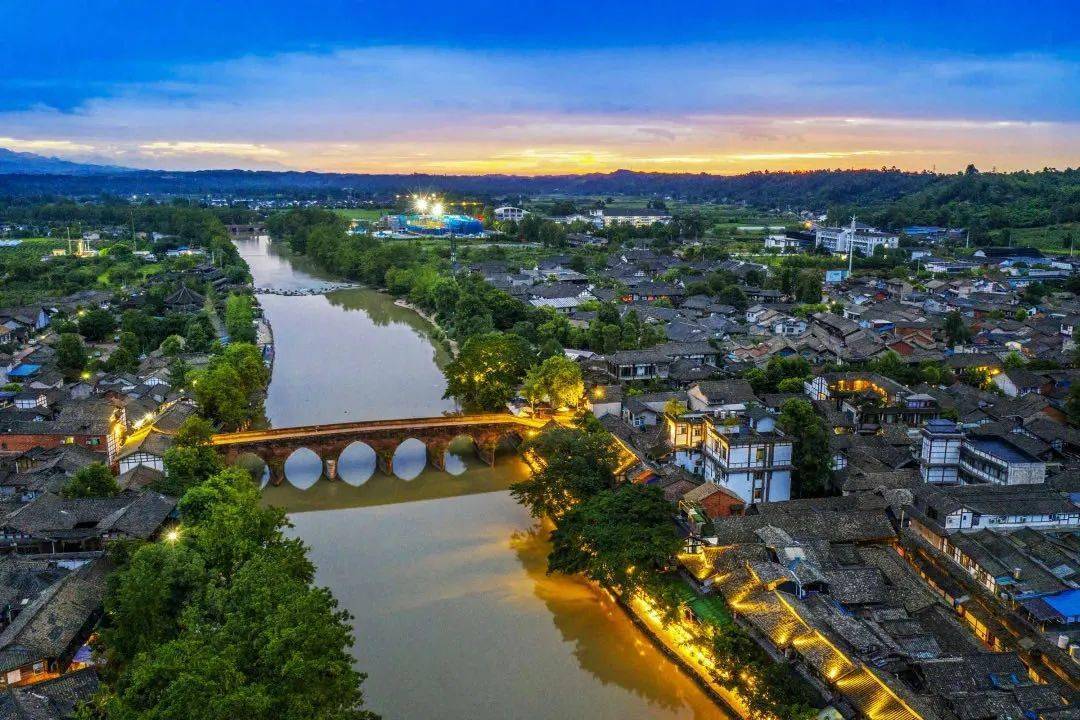 邛崃人:快去投票!"中国最具幸福感城市"成都再入围!