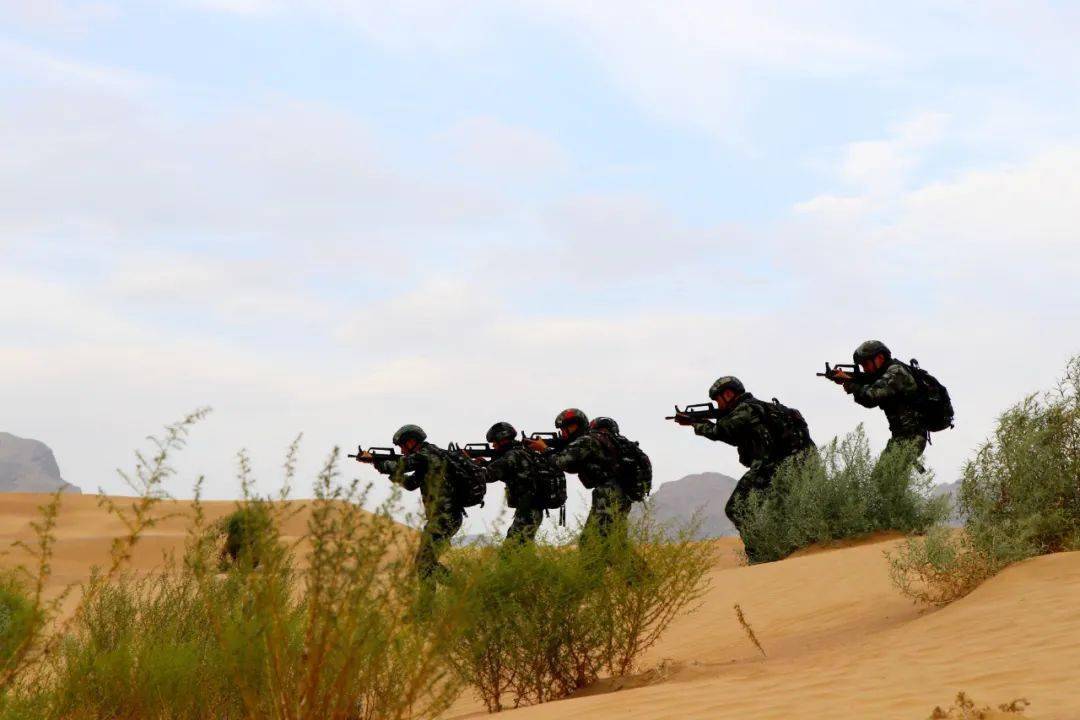 大漠练兵热血大片震撼上演