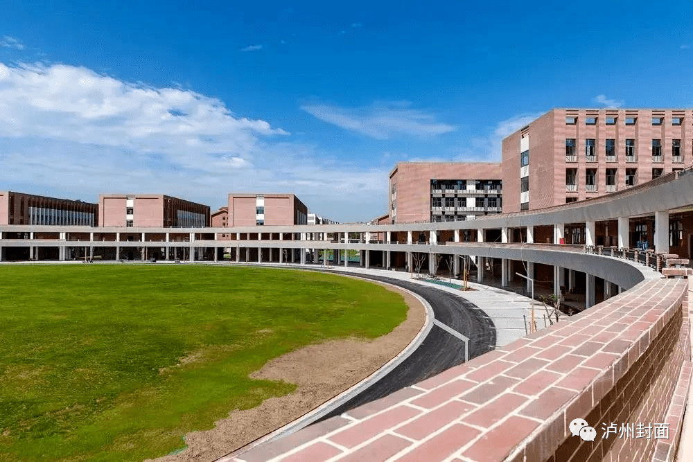 大学|泸州多所学校即将投用！大学、高中、初中、幼儿园都有