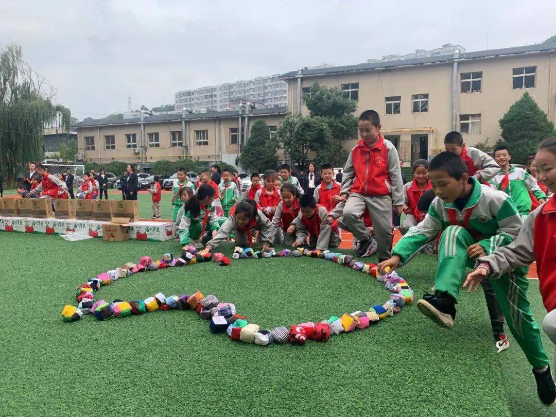 教育专栏小沙包我们这样玩第2期