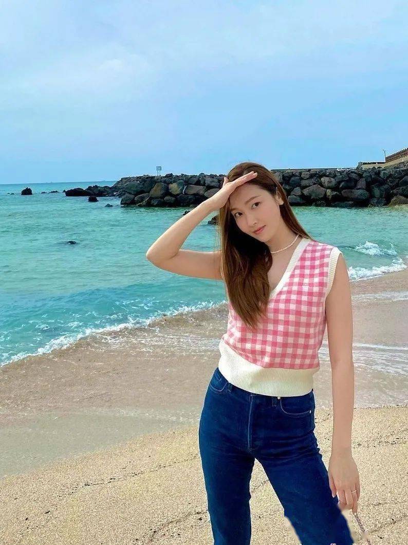 夏天|裙子里面别穿“安全裤”了！2021最流行这样穿！