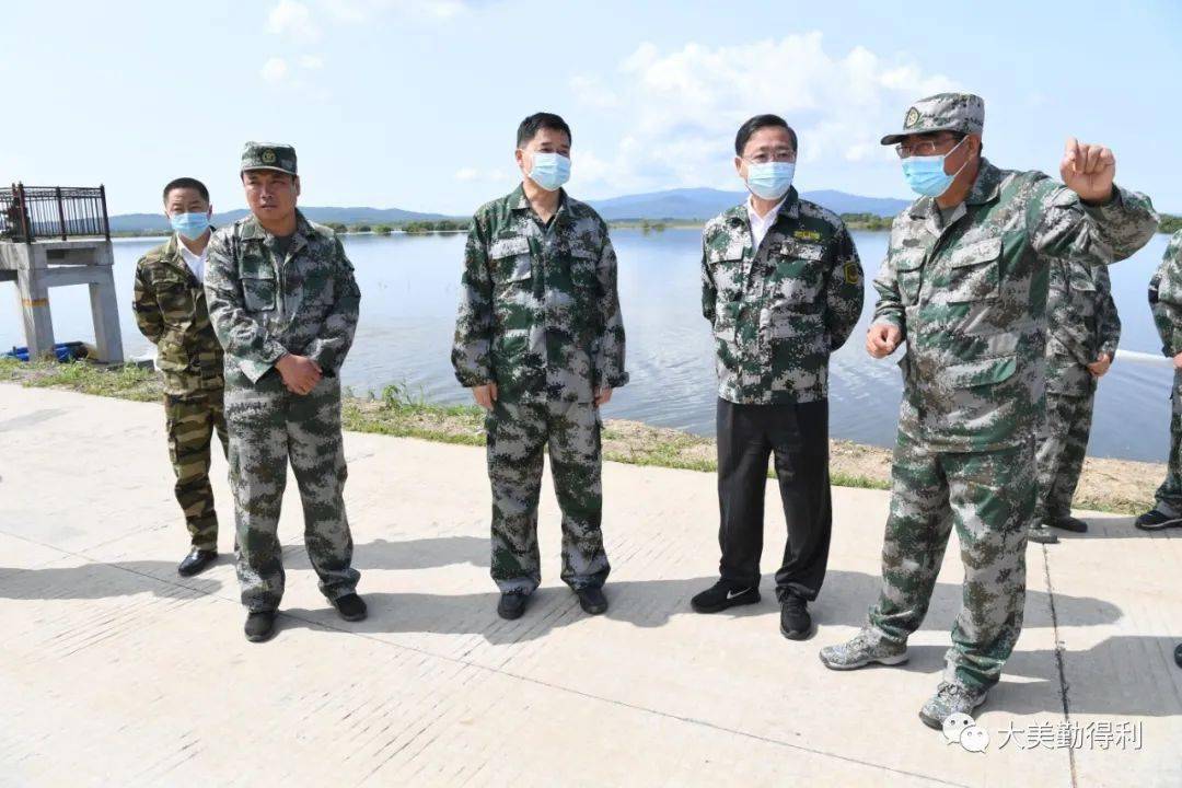 8月13日上午,北大荒农垦集团有限公司党委委员,副总经理郭宝松到