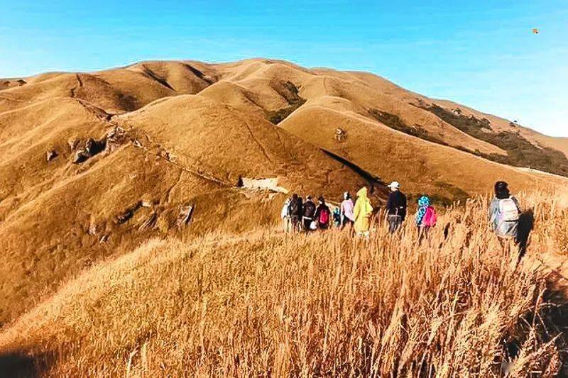 徒步户外中秋国庆3日徒步61武功山穿越核心区龙山村发云界绝望坡吊