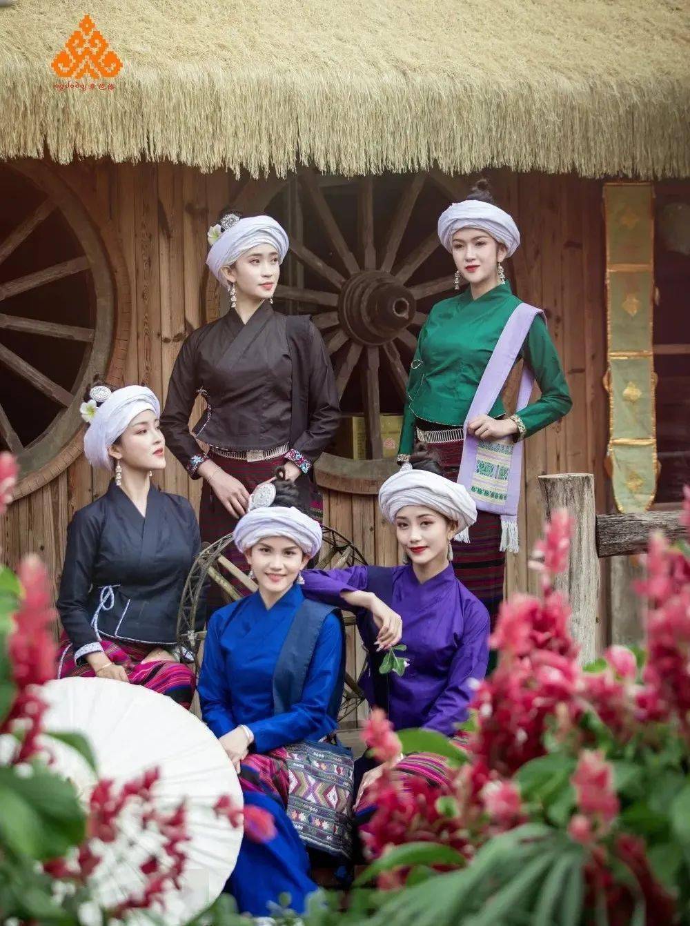 筒帕傣族人的风情挎包