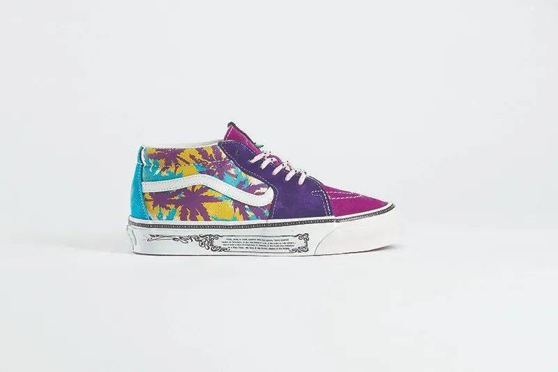 品牌|上次 6000 元的 Vans 联名又来了！本月新鞋一个比一个难抢！有双今天就登记！