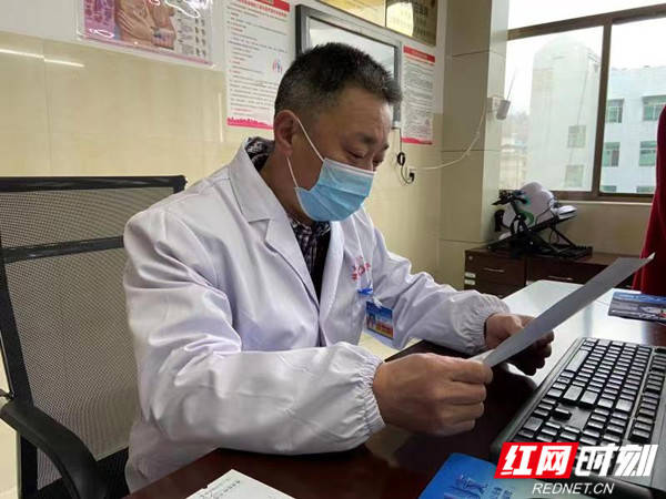 手术|“明”医丨方少波：从医39年，做手术台上坚定的“方一刀”