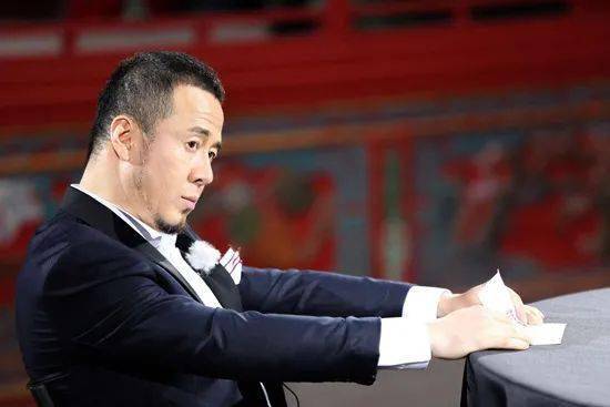 怎么才能做一个成熟稳重的人 4df4e1b87d9b4a8197e031ec64574657.jpeg