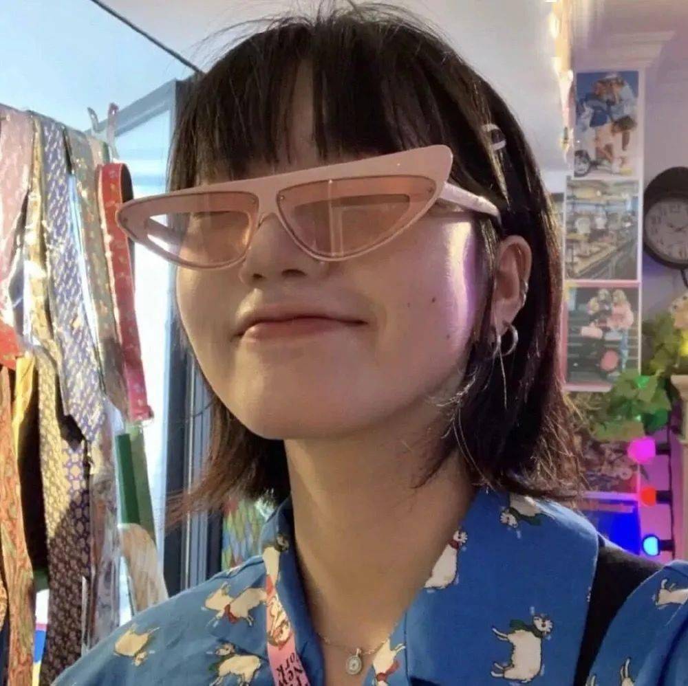 人间|女生头像 | 风月都好看，人间也浪漫