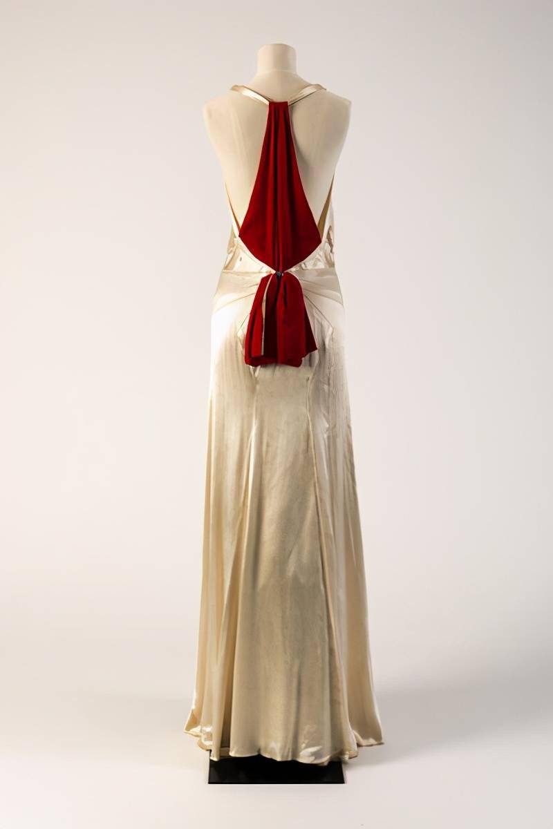 时尚画报在时光中从容穿梭的英伦风