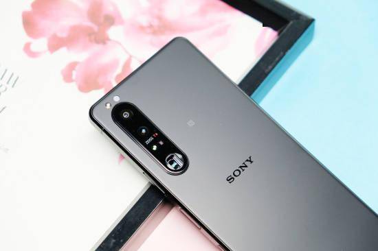 影像|索尼Xperia 1 III微单手机评测：将专业微单装入你的口袋