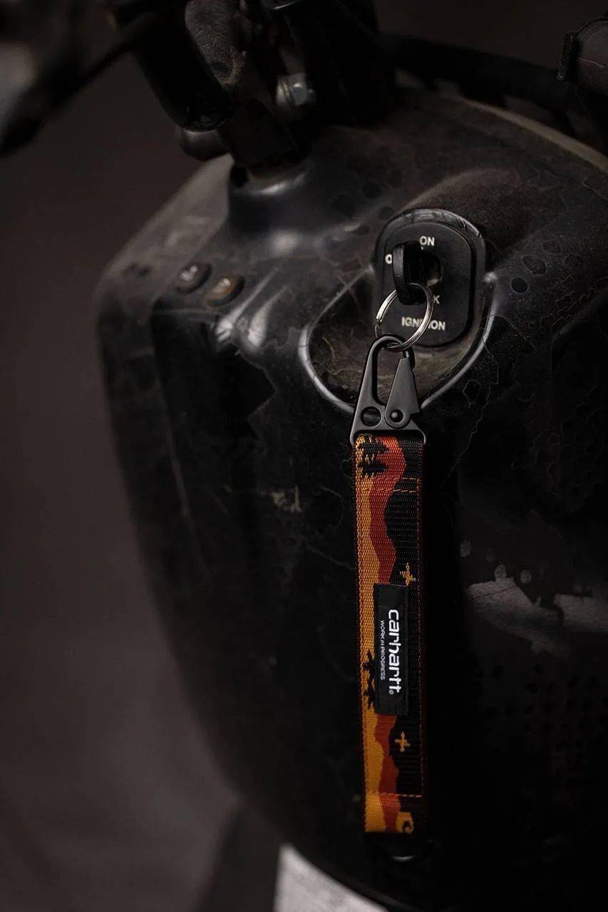 品牌|太格玩选｜10大热门品牌秋冬型录大赏，100套造型带来100种穿搭灵感