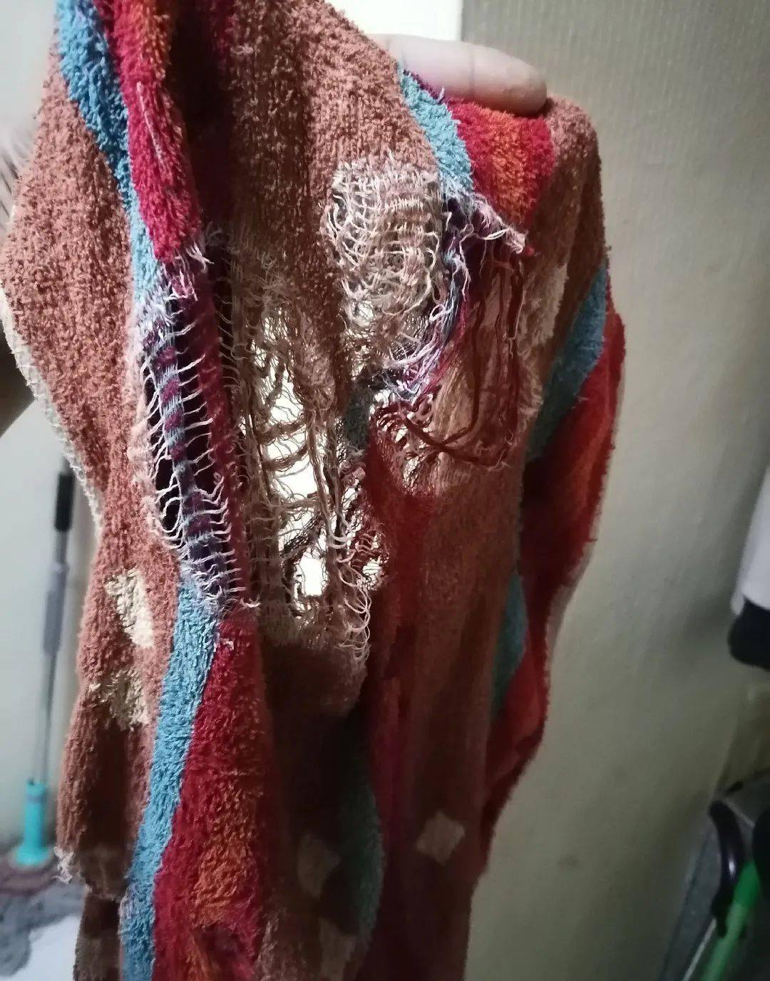 警告没事千万不要去看四川男人的洗脸帕