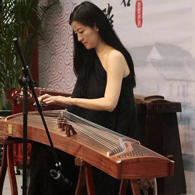 崩溃了,孩子不愿意练琴?_家长