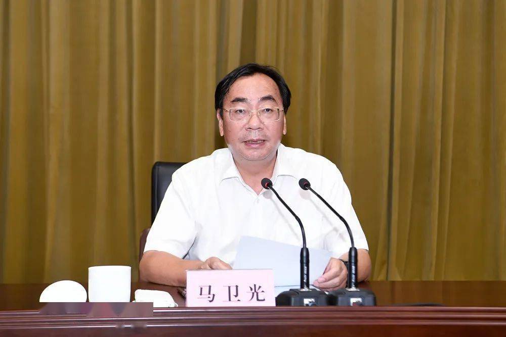 根据省委决定,胡华良同志任绍兴市上虞区委书记,徐军同志不再担任绍兴