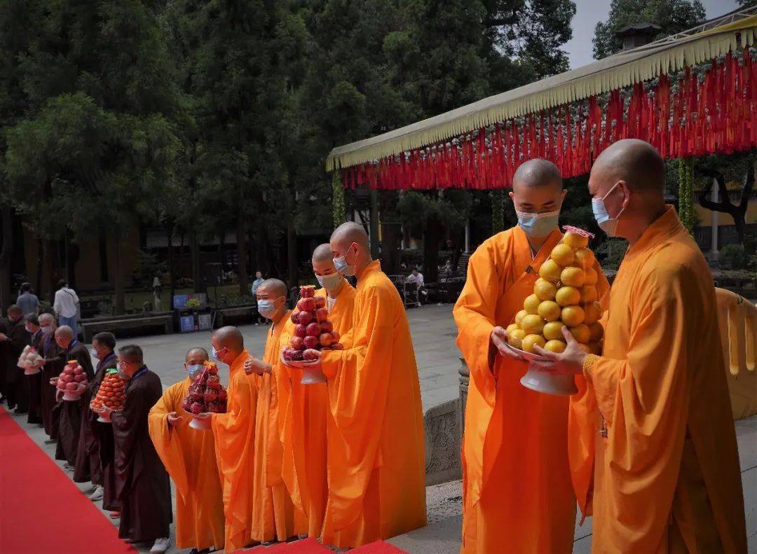 佛教徒依教奉行,于是便有了盂兰盆节