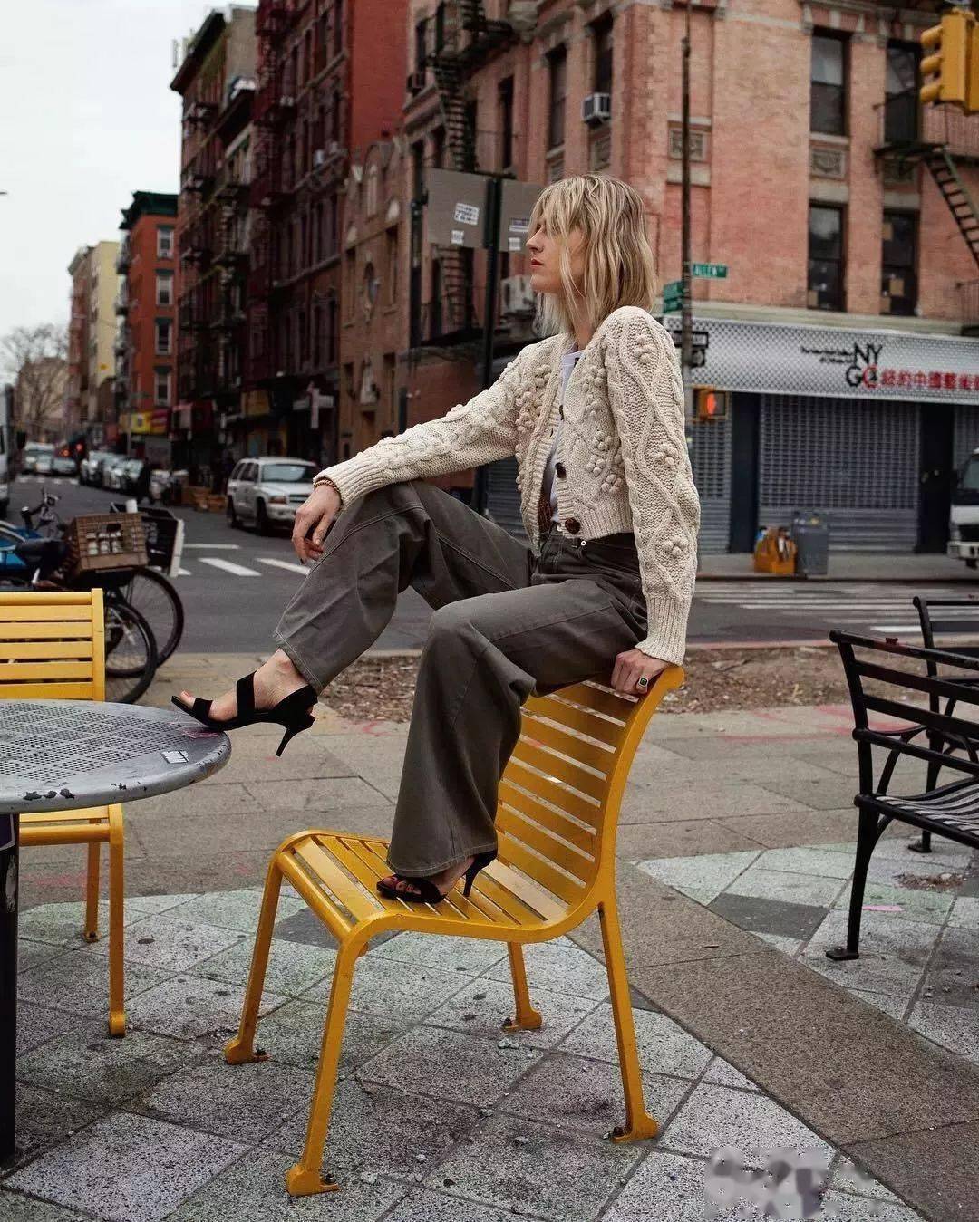 蓝色|初秋换季穿“ 奶奶衫 ”呀，太好穿了！