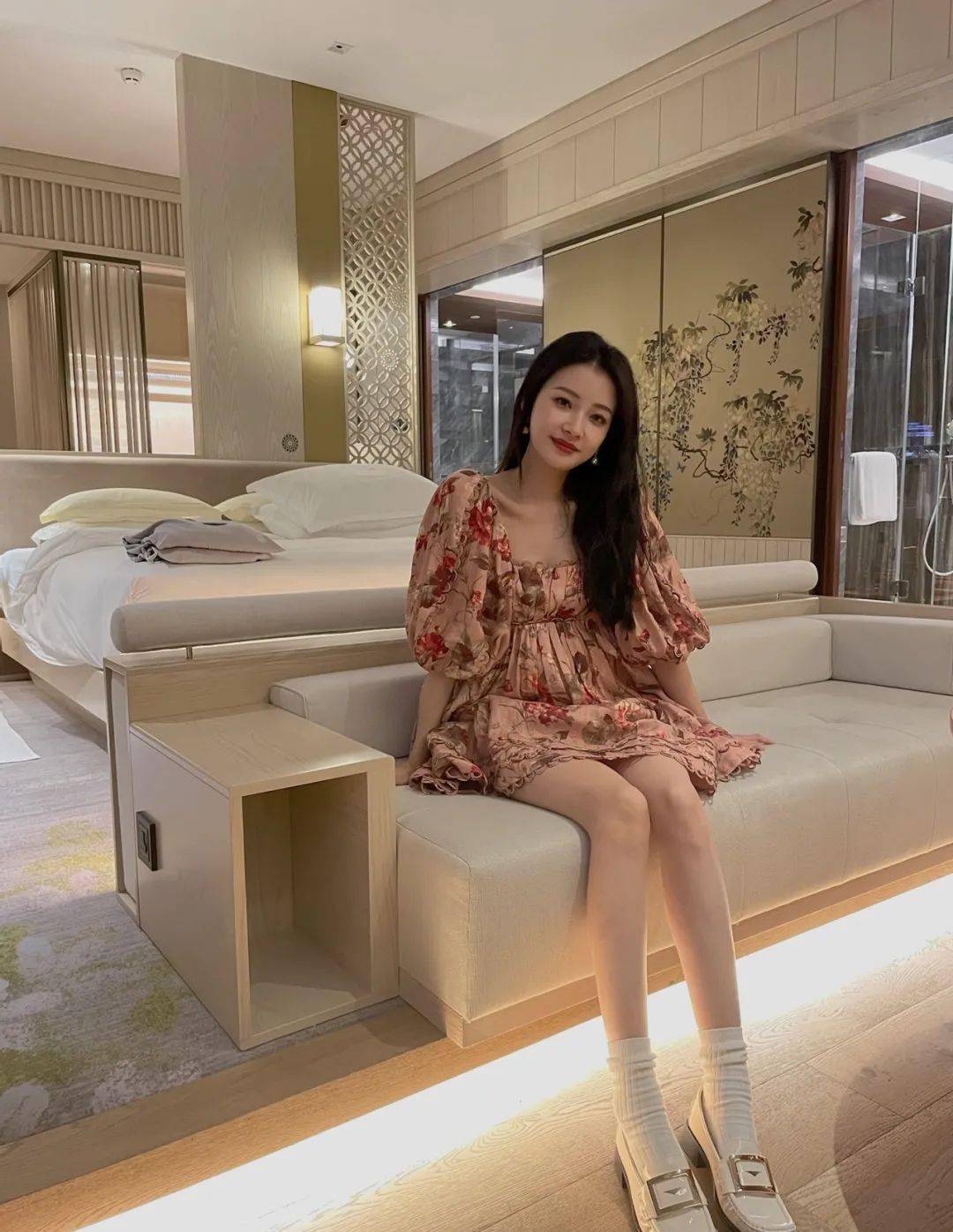 设计|一条娃娃裙，让女明星撞衫率显著提升！