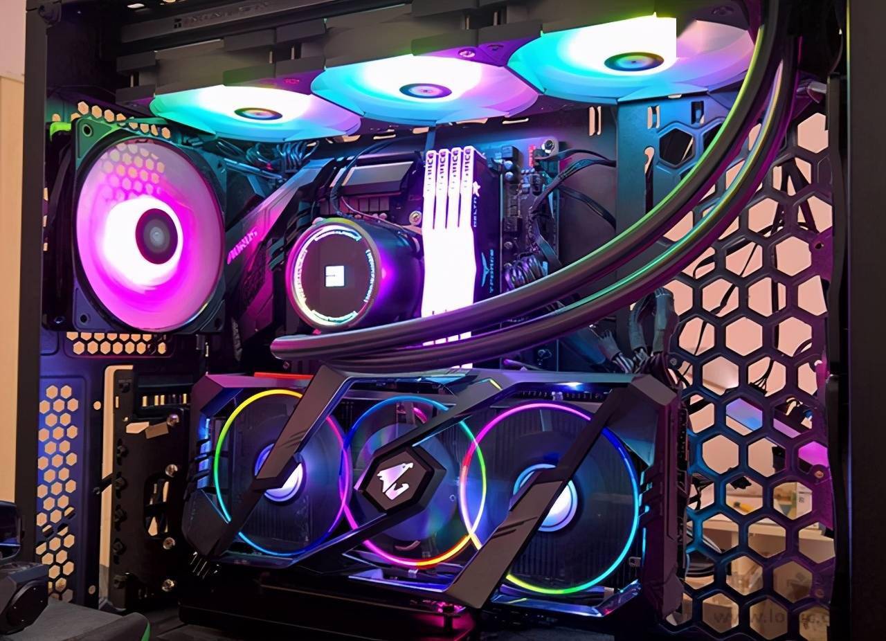 直连显卡可点亮，竖装显卡使用显卡延长线接显卡不亮的解决方法