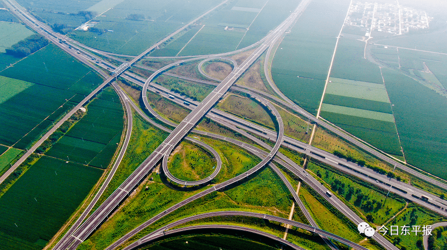 感受山东省最大互通立交的曲线之美_高速公路