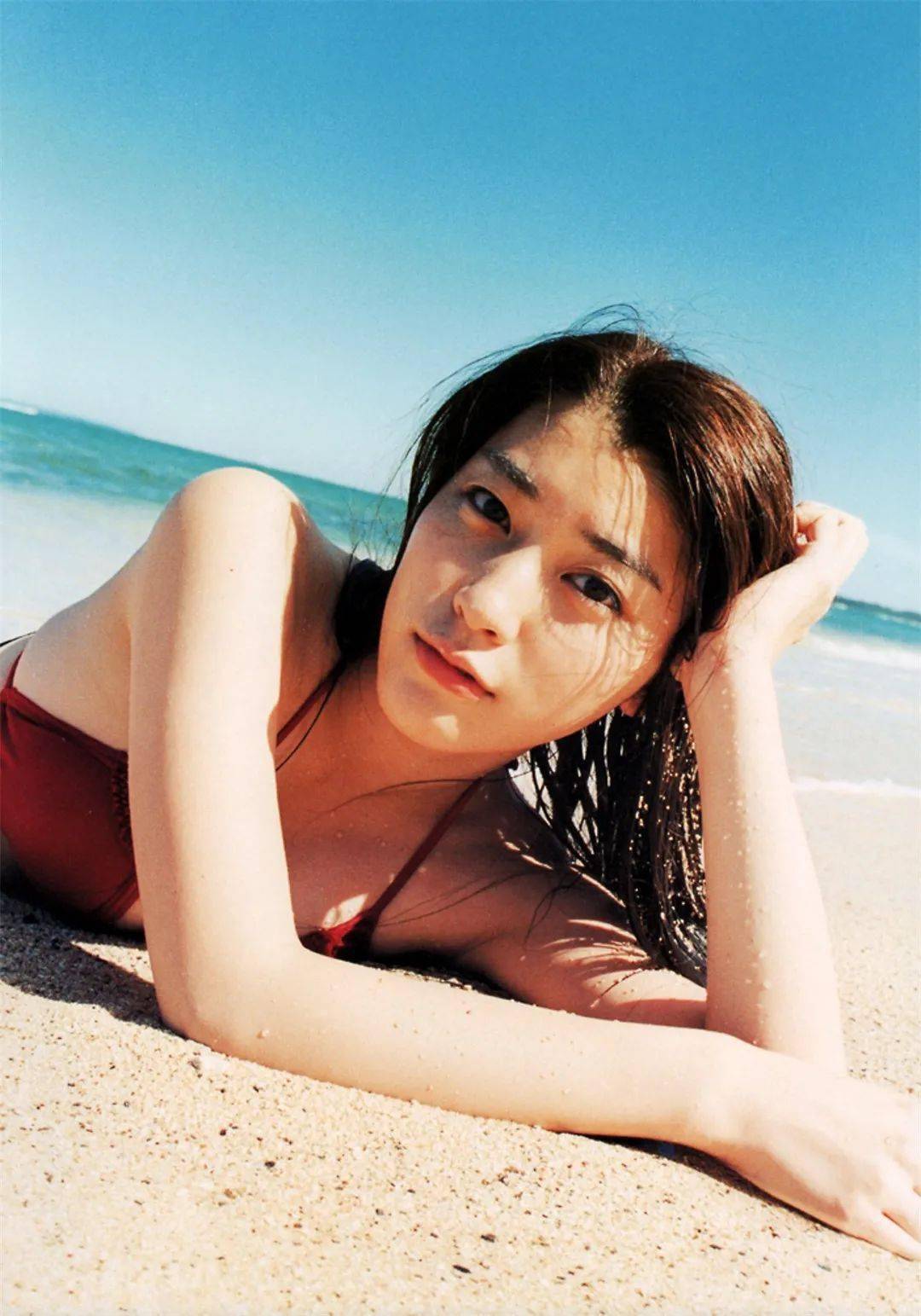 摄影素材】审美向日剧早熟美少女！成海璃子写真集《RICO DAYS
