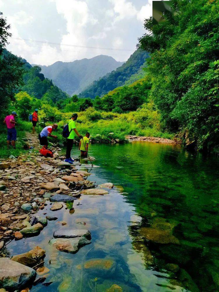 沅陵乡村小溪之恋马底驿乡奔溪