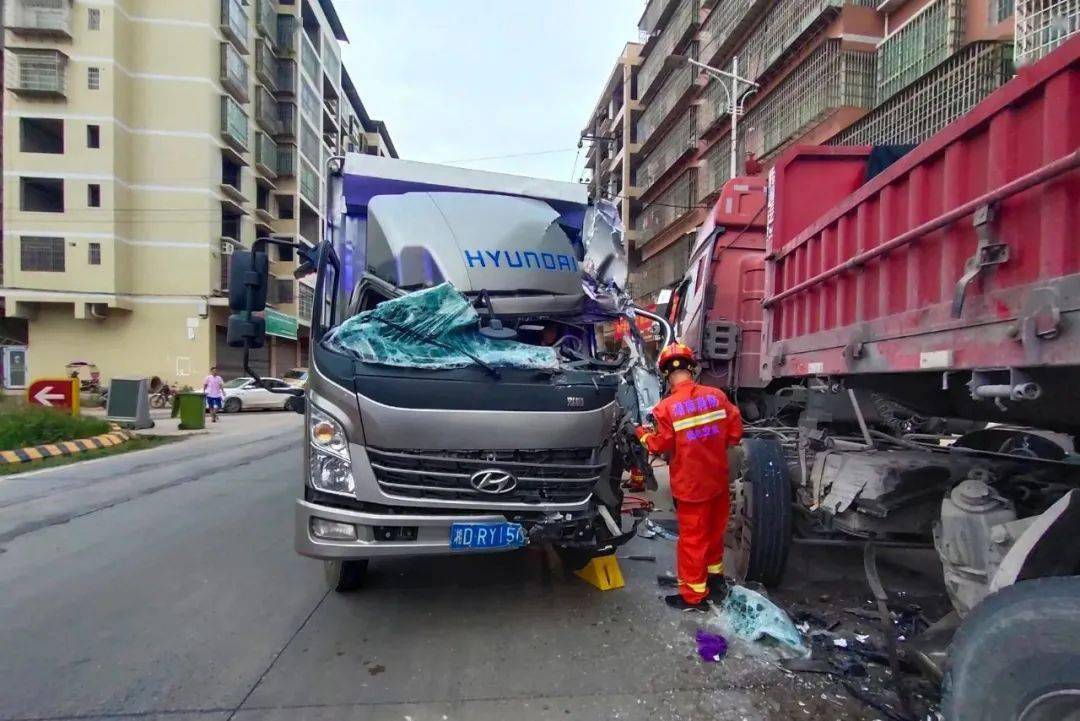 8月25日早上5时27分,衡阳市祁东县洪桥消防救援站值班室接到报警称