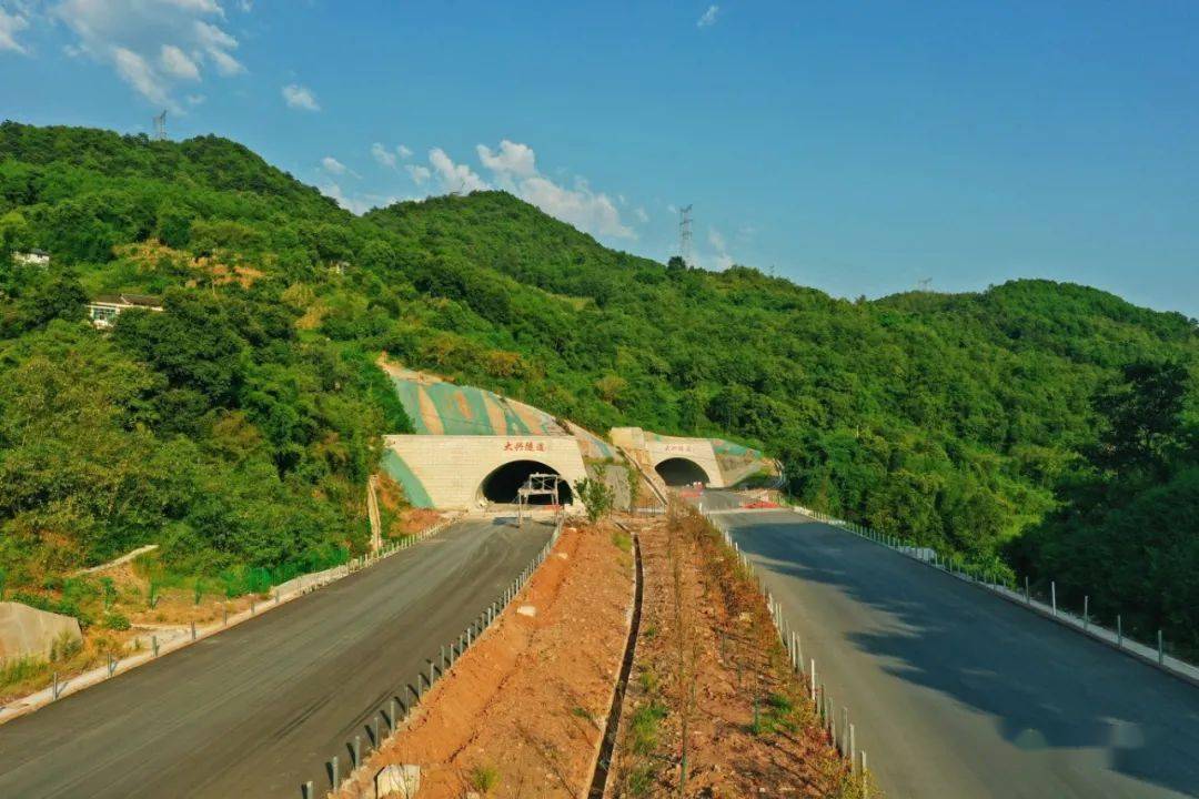 璧山复线隧道虎溪隧道图片