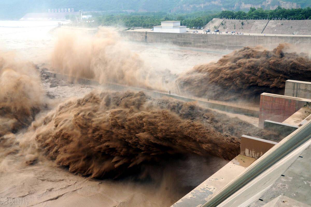 1小时可挖6000方泥沙,"天鲲号"为何不用来疏浚黄河?_m%ub