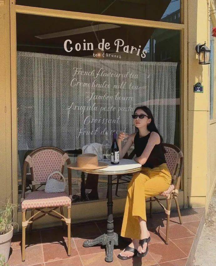 夏末秋|真人示范 | 夏末秋初，不同颜色这样穿，时髦高级还显白！