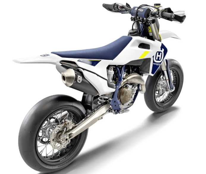 胡思瓦纳发布fs450公路滑胎.