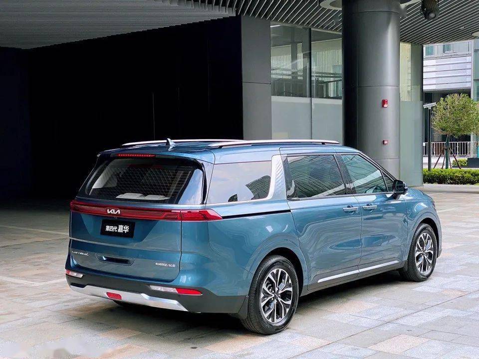 平民版埃尔法比亚迪夏新奥德赛热门mpv齐聚一堂