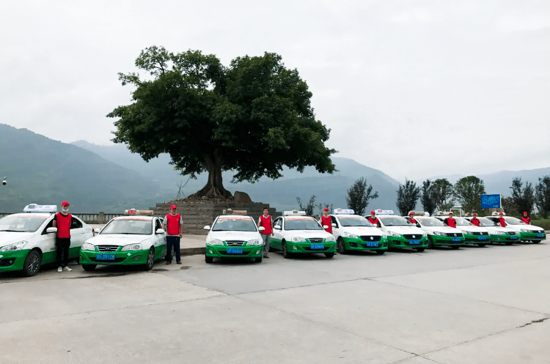 万开云同城化发展开通城际公交线路推行出租车同城化运营