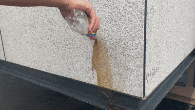 都已均匀的覆盖上了"自清洁纳米涂层", 灰尘和污浊液体更加难以附着在