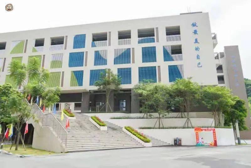 黄埔区先后引进北师大广州实验学校,华南师大附属黄埔实验学校,广州