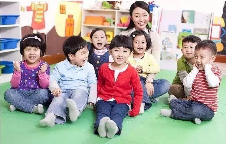 小朋友上幼儿园哭了一个月 49a36ecdfbf84a09b989d710994cb5fb.jpeg