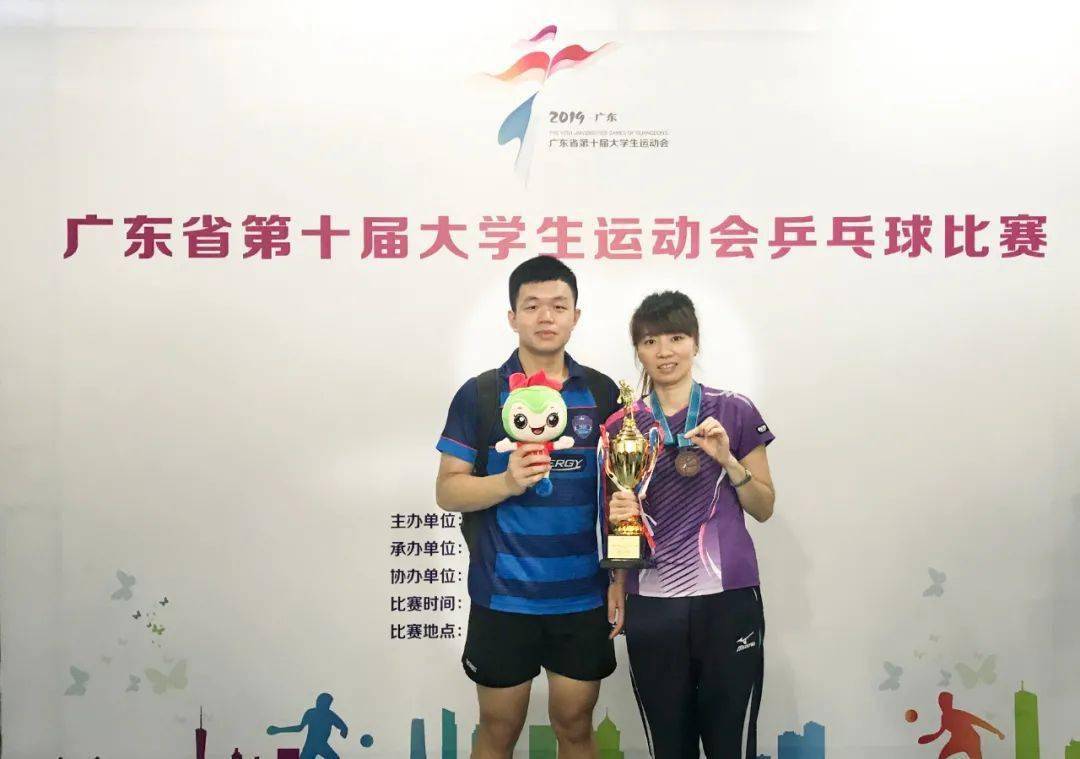 王辉那个最没有故事的世界冠军高校乒乓